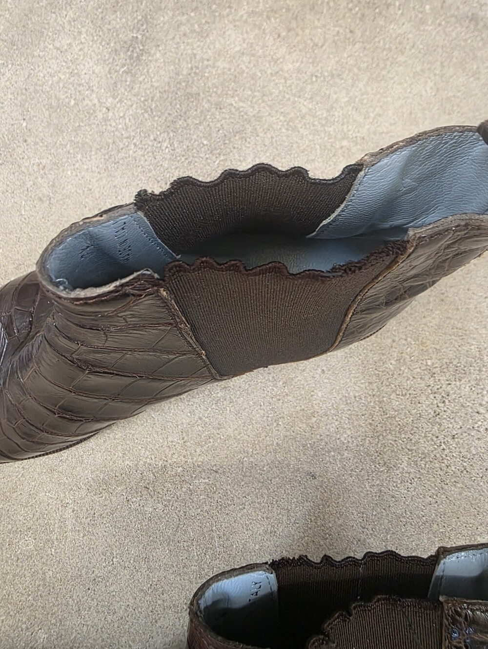 Vintage Lambertson Truex Dark Brown Croc-Embossed Leather Chelsea Boots 37.5/7 - Picture 6 of 12